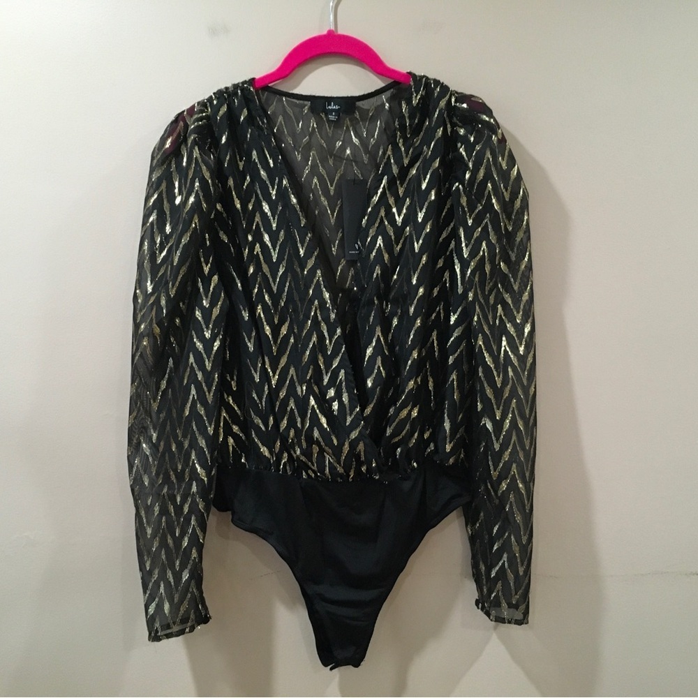 NEW Lulus Womens Small Bodysuit Top Chevron v neck long sleeve sheer Black